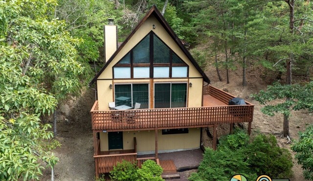 So-Close Chalet - Easy walk to Bryce Resort!