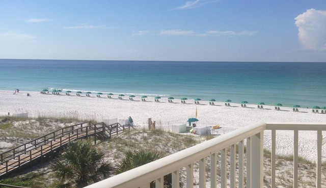 SO CLOSE, YOUR TOES ARE ALMOST IN THE SAND! BOOK EARLY!nPREMIER HOST!