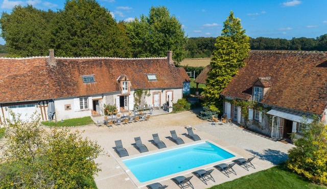 So Villa Bergerie (45) - Heated pool - Foot - 1h30 Paris - 30 p.