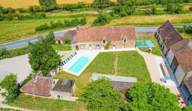 So Villa Girardière (28) - Heated pool - Basketball - 2h Paris - 30 p.