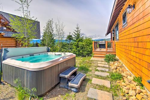 Soak, Night Ski & Explore! Cle Elum Mtn-View Cabin