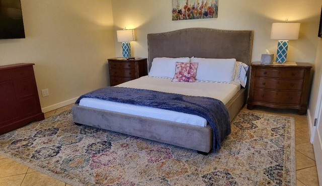SoCal Home Centrally Located for Travel and Entertainment