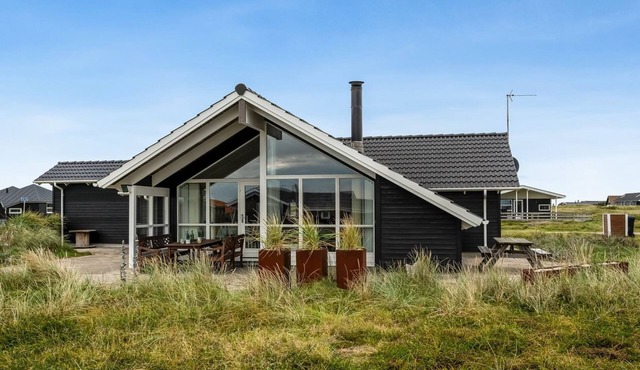 "Sochyeta" - 150m from the sea by Interhome