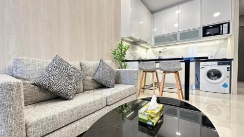 Societe Suites 108 Hartamas Mont Kiara Kuala Lumpur 2-6pax