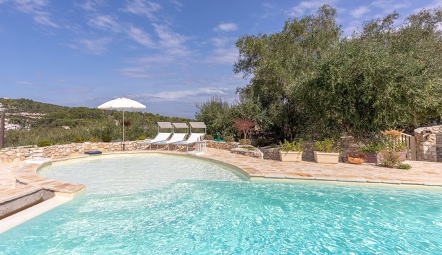Sofi - Danilia Luxury Cottages in Gaios Paxos - Sleeps 2 plus 2