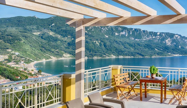 Sofia Penthouse Apartment - Panoramic sea views over the entire bay of