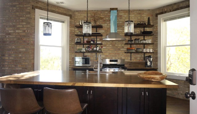 Soft Palate & Warm Bricks At A Rogers Park Home