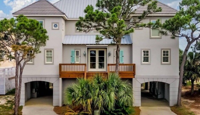 Softwind | Coastal Calm Awaits, GulfFront large home