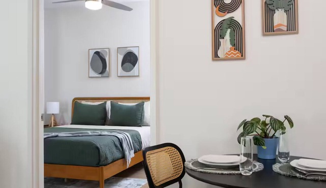 Soho Vibes In The Heart Of Santa Monica