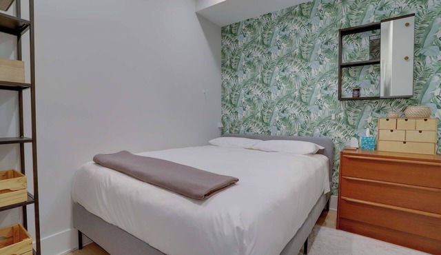 Sojourn Condo in NW DC, 2 blocks to Shaw Metro