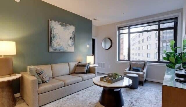 Sojourn | Courtland Towers | 1 BR w/Bocci Ball Court