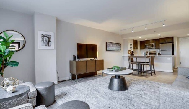 Sojourn |Courtland Towers | Great Views