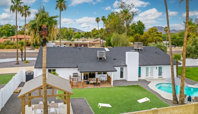 Sol House by AvantStay | Backyard Oasis 20mins from Scottsdale