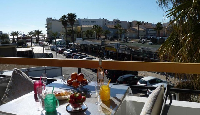 Sol-y-Days Cigales de mer, studios bien équipés et climatisés, en centre-ville à 150m de la plage