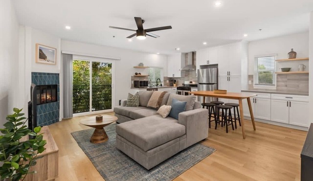 Solana Beach Fletcher Cove, Cedros Design - Renova