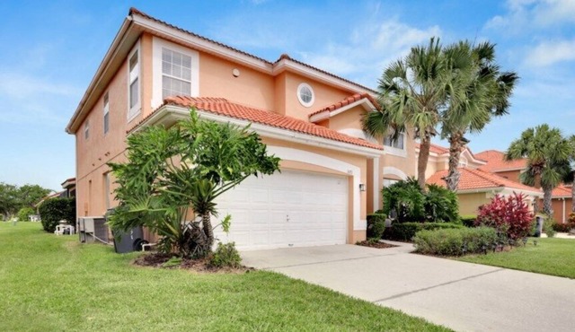 ✈ Solana Resort -Onsite Amenities - Gated Community - Disney Area - Games Room