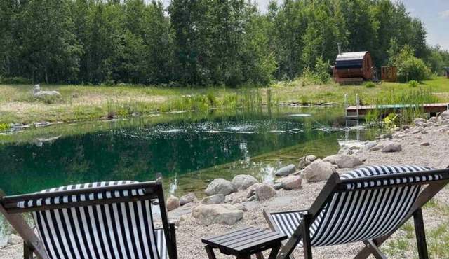 Solar off-grid with outdoor Pool, Sauna & cross-country ski trails
