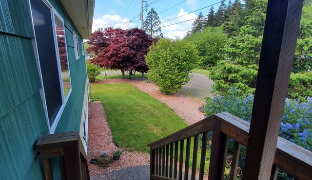 Solar Powered 2bd home w/Boat parking & EV Charger