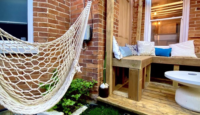 Solar Powered Crowe River Retreat with Kayak + paddle board rentals