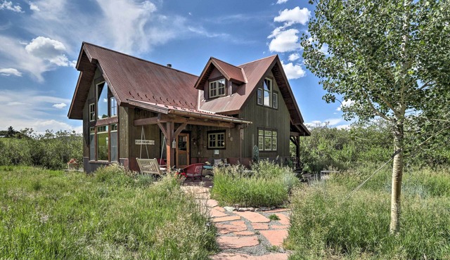 Solar-Powered Home w/Mtn Views 33 Mi to Telluride