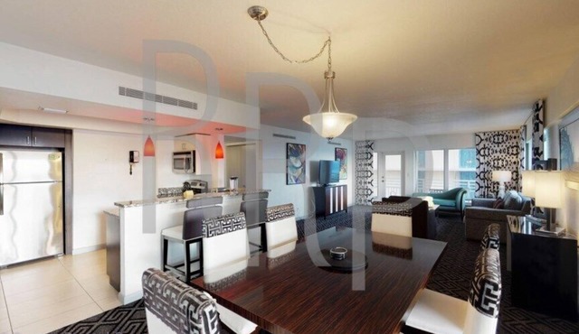 Solara Surfside™ - 1 Bedroom