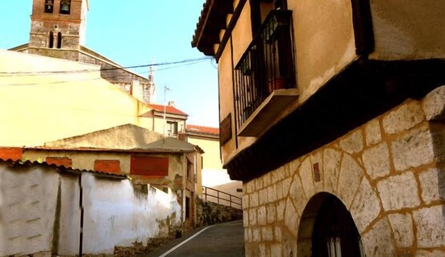 SOLARIEGA HOUSE s. XVI EL ARCÓN ARTISTIC HISTORICAL CENTER 4-10 PEOPLE
