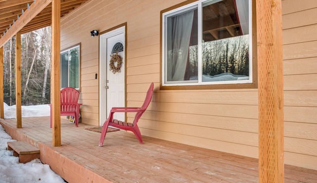 Soldotna Vacation Rental ~ 8 Mi to Kenai River!