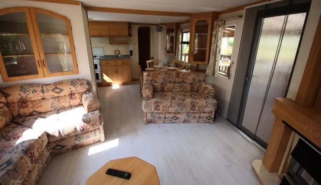 SOLE CAMPING * - Mobil'home RUBIS GRAND CONFORT, 4/6 pers, CLIMATISE, TV 4 à 6 personnes - 4 pers. inclus dans le tarif