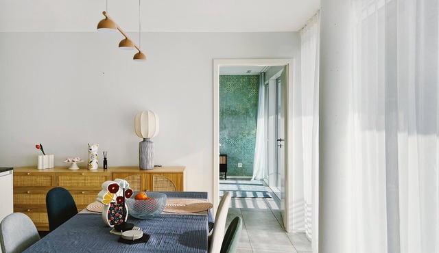 Soleil House - Family-friendly Apartment with Amazing Lake View in St Blaise