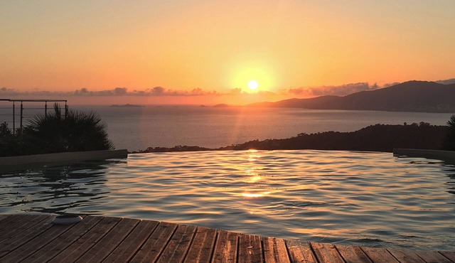 SoleVilla Sole Rossu furnished 5 * - Panoramic sea view ☀️ Heated pool