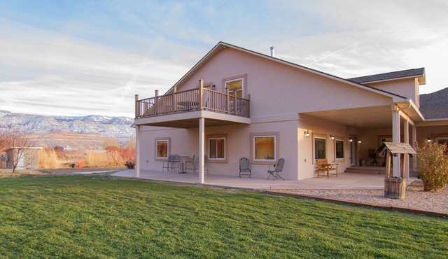 Solid Ground Orchard on the Fruit and Wine Byway in Palisade