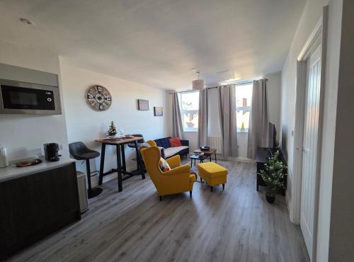 Solihull 10 mins to NEC and Airport Free Parking