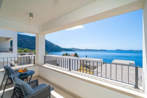 Soline Rocks Resort