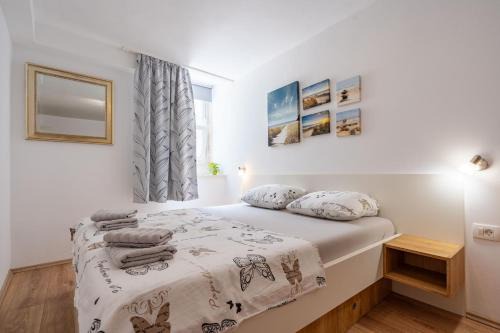 Solis Apartment