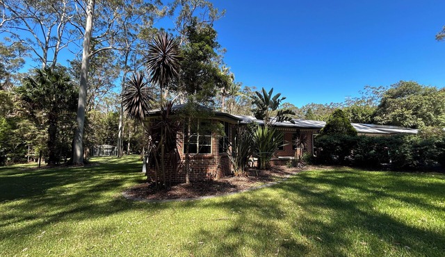 Solitude Escape - Bush parklike setting close to everything