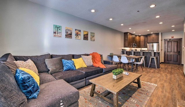 Solitude Mountain Slopeside Ski Condo w/Hot Tub!