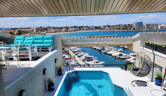 Solo Atico Guest Suites