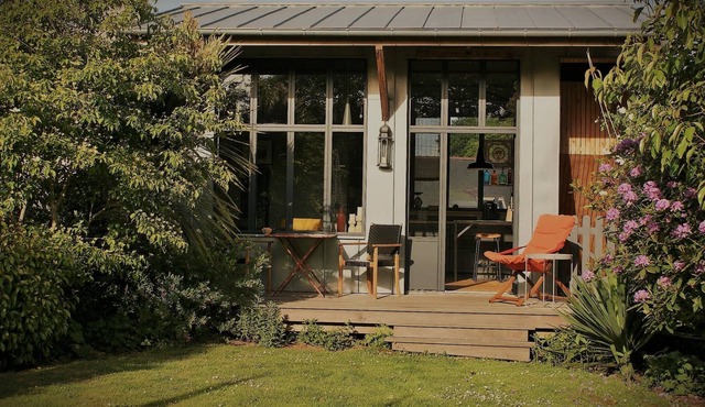 Solo / Duo, cozy cottage, garden, terrace in the countryside of Concarneau