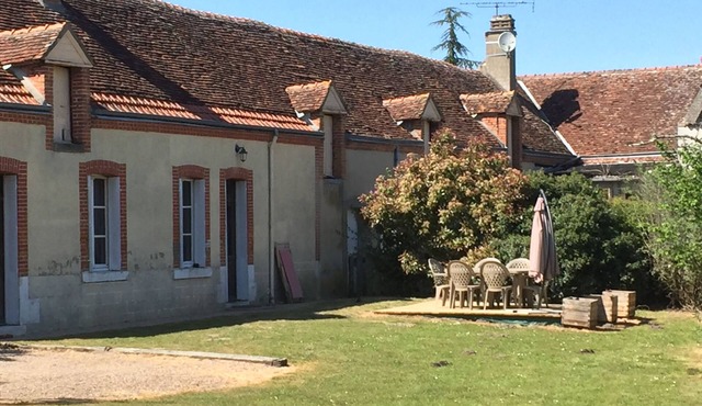 solognote calm and serene farmhouse - near the castles of the Loire
