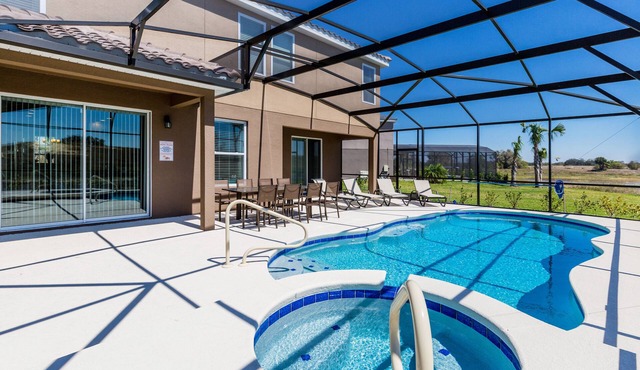 ⛱ Solterra - 5★ Clubhouse + Lazy River - South Facing Pool & Spa- Games Room ✈