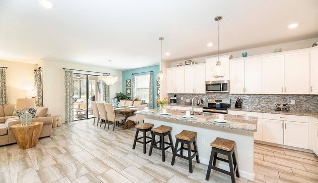 🏖️ Solterra Beach - 6BR Home with Pool, Spa & Resort Perks