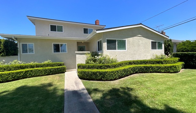 ~Soluna~ 4-Bedroom Oasis w Expansive Outdoor Living—Positioned Between LA & OC
