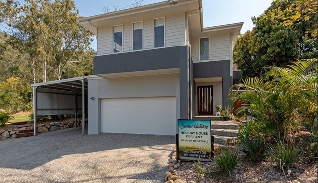 Somer Holiday - Somerset Dam