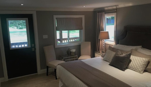 Somerset Lakeside Resort