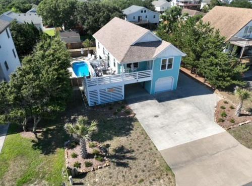 Somewhere On A Beach - 4 bedroom -Private Pool - Hot Tub - Fire Pit - Game Room - Horseshoe Pits - Walk to beach, Sound, arcade and go carts!