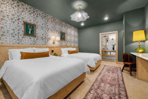 Sommer House Inn-Woodland Room
