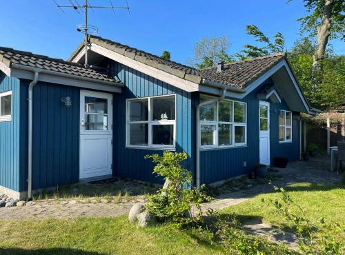 Sommerhus Nær Hav Og Skov I Lundeborg