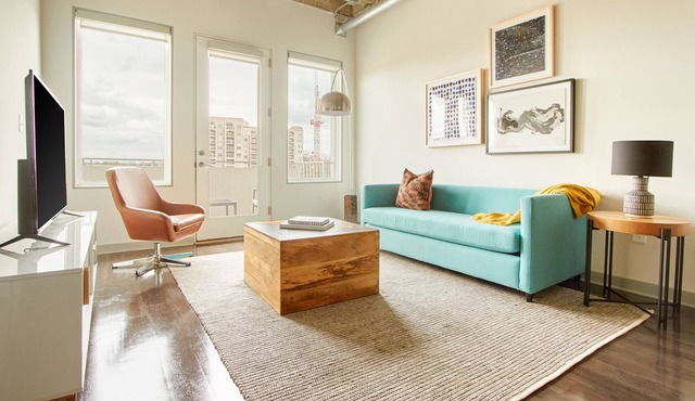 Sonder at 549 Peachtree | One-Bedroom Apartment w/ Balcony