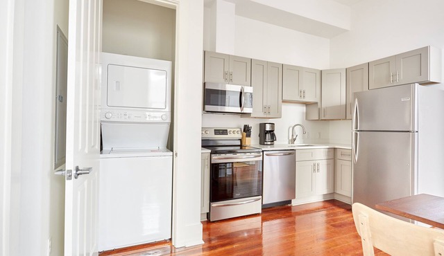 Sonder at Delachaise Row | Two-Bedroom Apartment