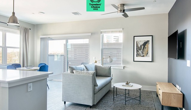 Sonder Belcourt | Two-Bedroom Apartment w/Balcony
